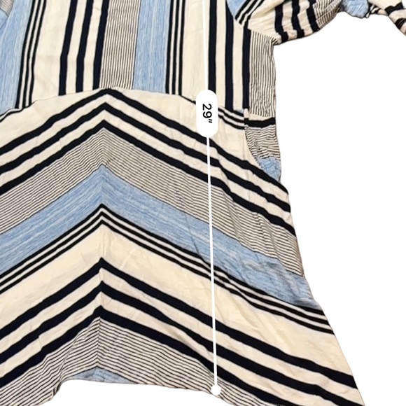 Chicos Women's Blue Striped Tunic Blouse Top Size 2 Large - Picture 4 of 7